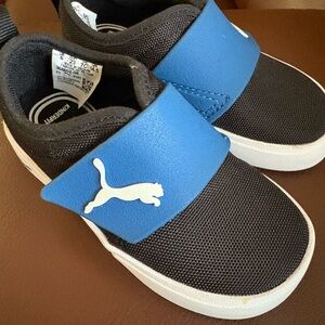 Puma Kids Sneakers - Black and Blue